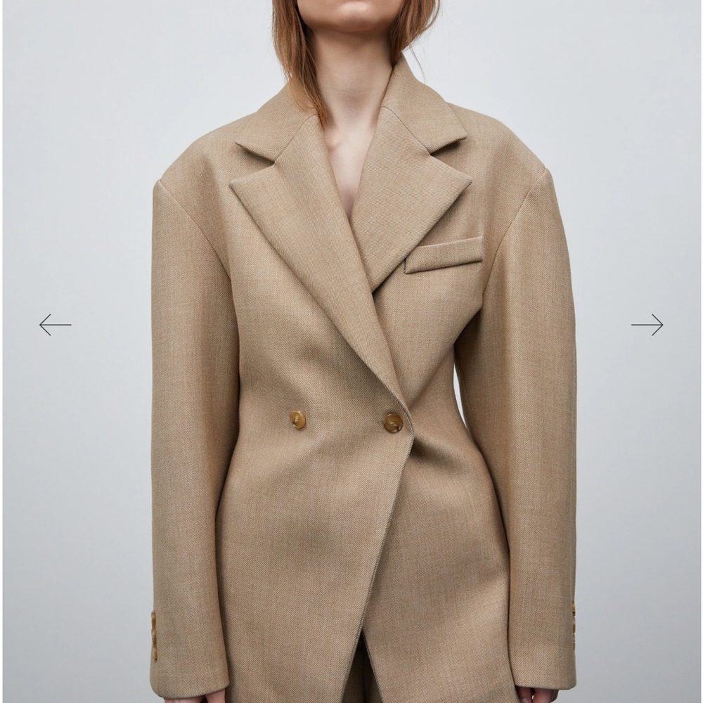 Designed Stylish Jacket - image 5